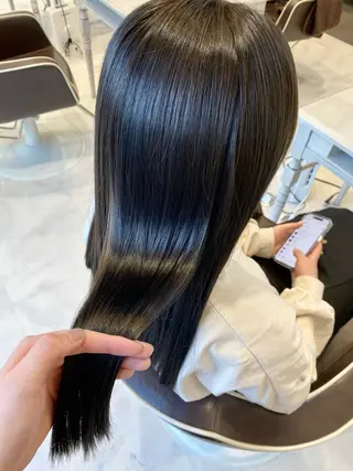 ロング カラー ALLY/ あゆみのヘアスタイル