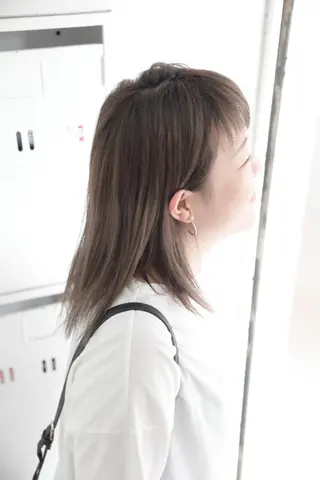ミディアム カラー Royd's 【府内店】のヘアスタイル