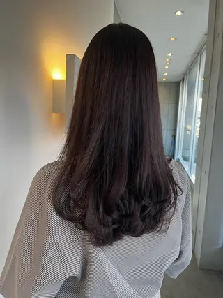 セミロング おせ ちさとのヘアスタイル