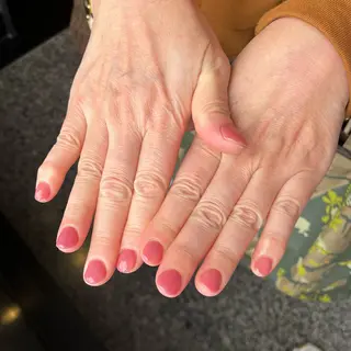 ネイル KARIN LANDHAKATAのネイルデザイン