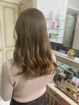 ロング カラー ヘアアレンジ 透明感カラー 古山 結季🌙🖤のヘアスタイル