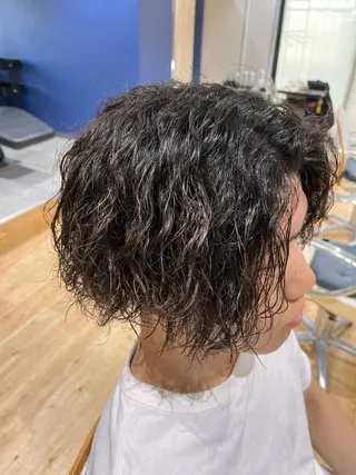 ショート カラー パーマ メンズ メンズサロン LiGKAITO🦖のヘアスタイル