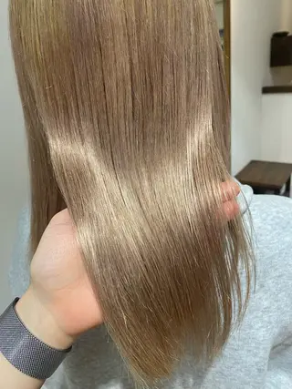 ロング カラー 【novem】 Miyukiのヘアスタイル