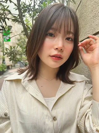 セミロング カラー 平山 美緒のヘアスタイル