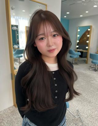 ロング カラー 坂田 奈菜子のヘアスタイル