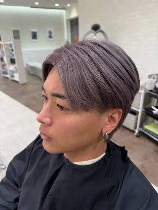 カラー メンズ スパイラル波巻き パーマ井本汰壱のヘアスタイル