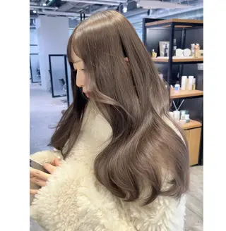 セミロング カラー ITbyALBUM 藤沢店のヘアスタイル