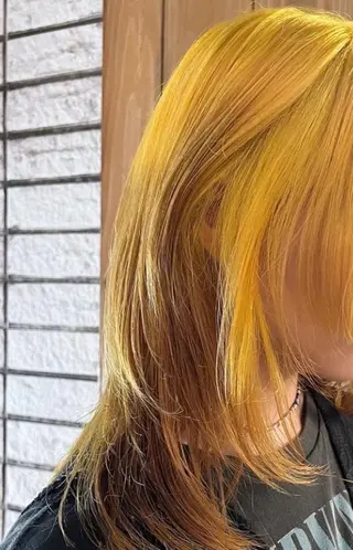 ミディアム ハッシュカット/ ハイトーン☻miyuのヘアスタイル