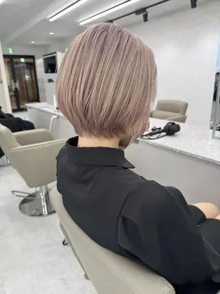 ショート カラー 透明感×ダブルカラ ーHarusa🎀のヘアスタイル