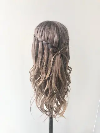 ロング カラー ヘアアレンジ インナーカラー屋さん 🫧伊藤拓実のヘアスタイル