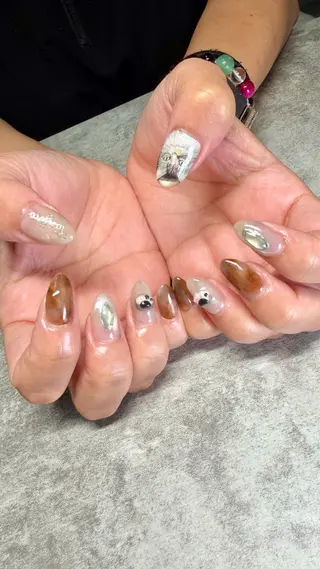 ネイル shino🌟 痛ネイルのネイルデザイン
