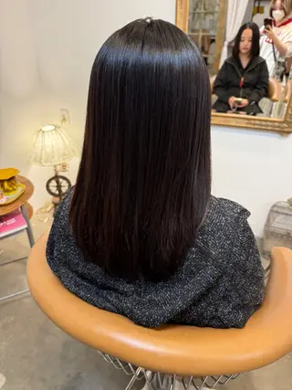 セミロング shiroma serinaのヘアスタイル