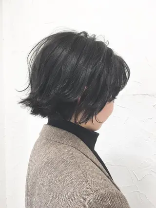 ショート カラー 脱！黒髪 ダブルカラー【上野】のヘアスタイル