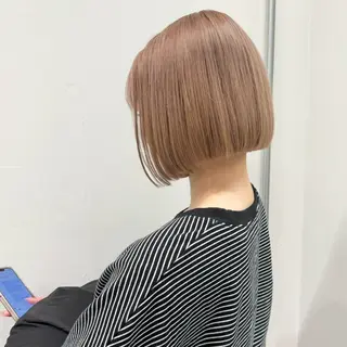 ショート カラー 🫧ハイトーン✨格安 より質💐マンツーマのヘアスタイル