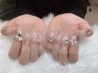 ネイル HIKARIHANA NAILのネイルデザイン