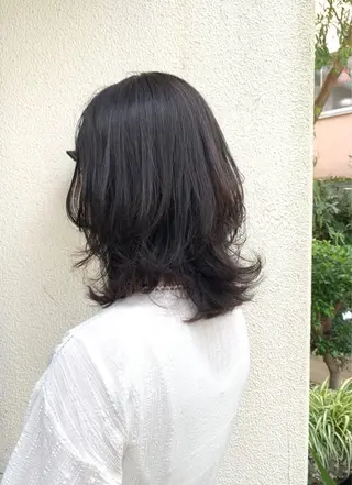 ミディアム カラー 🫧ハイトーン✨格安 より質💐マンツーマのヘアスタイル
