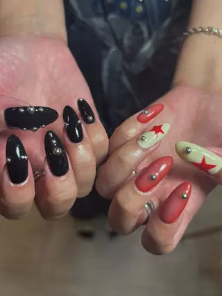 ネイル MIU @306.211のネイルデザイン