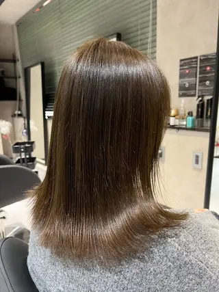 ミディアム カラー 《.Xian》リク/ 艶カラー✨カット✂️のヘアスタイル