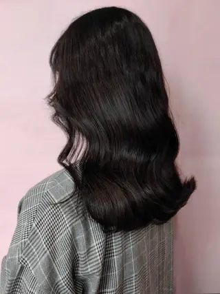 ロング 大阪レミーエクステ チビ編み込みのヘアスタイル