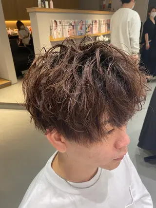 ショート パーマ メンズ 梅田茶屋町メンズ 専門美容師 山元一平のヘアスタイル