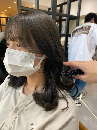 ミディアム カラー 似合う髪型見つけます AYAKAのヘアスタイル