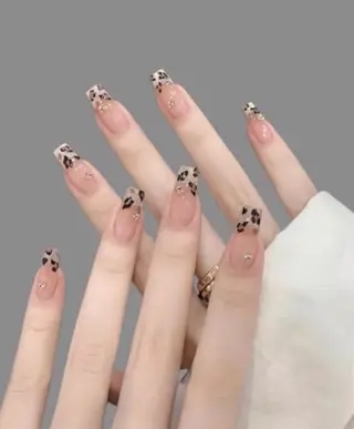 ネイル YumiNail 長さだし&ハンドケアのネイルデザイン