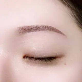 アイブロウ Unefleur LARME soraのマツエク・マツパデザイン