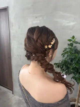 ヘアアレンジ ✨透明感艶カラー ✨💍Yuri💍のヘアスタイル