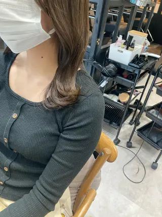 セミロング ✨色持ちの良い艶 カラー✨蟹江真世のヘアスタイル