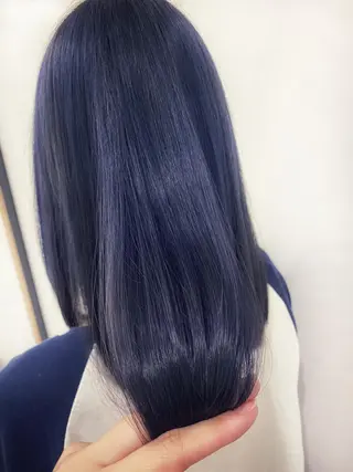 セミロング カラー 予約 停止のヘアスタイル