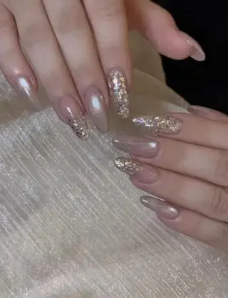 ネイル HanaBloom 🩷ビンビンのネイルデザイン