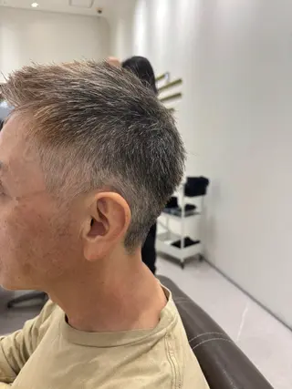 メンズ メンズカット／パーマ つきなのヘアスタイル