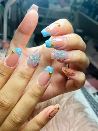 ネイル HandSnail 座間ネイルサロンのネイルデザイン