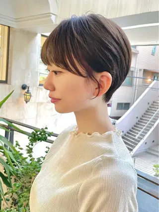 ショート アオガミ (前髪顔周りカット)のヘアスタイル