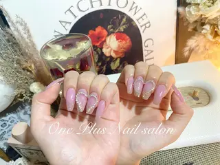 ネイル One Plus Nail Salonのネイルデザイン