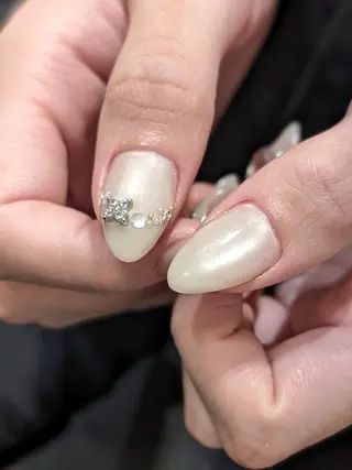 ネイル Lunabloom. yurinaのネイルデザイン