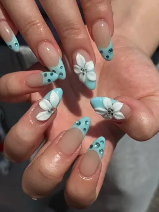 ネイル schon 🎀saraのネイルデザイン