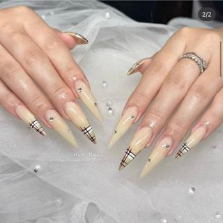 ネイル HIN NAILのネイルデザイン