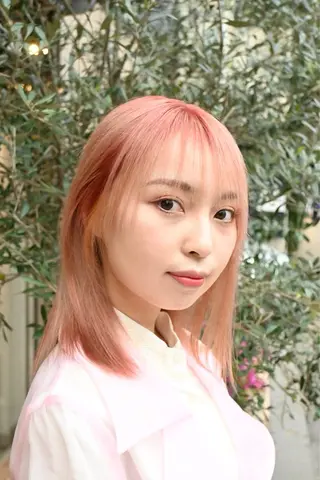ミディアム カラー いぐちしょうた🫧 VISAGEbaskのヘアスタイル