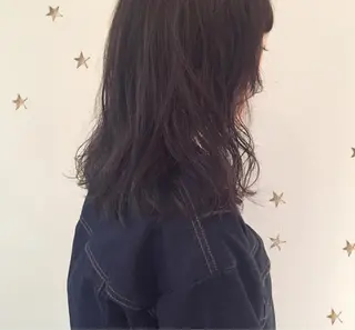 セミロング パーマ 市川 千夏のヘアスタイル
