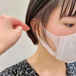ショート レイヤーカット/ ハイライト 千咲季のヘアスタイル
