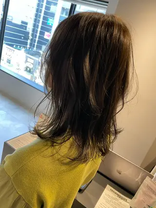 ミディアム カラー レイヤー×髪質改善 ×透明感/杉田 圭のヘアスタイル