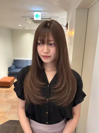 ロング カラー ヤスマルユイカ 髪質改善/透明カラーのヘアスタイル
