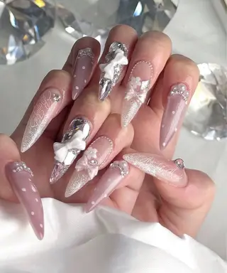ネイル REI NAILS SALONのネイルデザイン