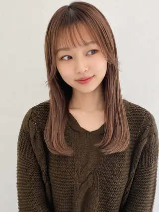 セミロング MYRTLE TSUNODAのヘアスタイル