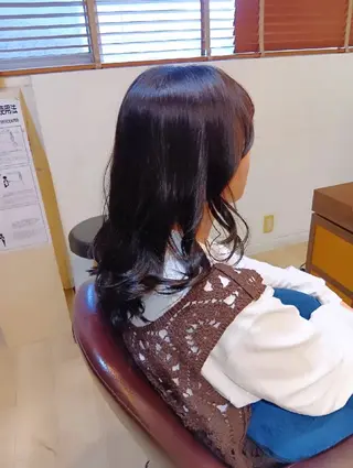 カラー セミロング 小林暢🌟Orque 髪質改善サロン🌙のヘアスタイル