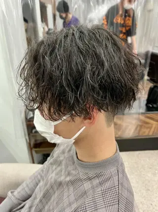 メンズ 京都河原町 メンズパーマ助川龍哉のヘアスタイル