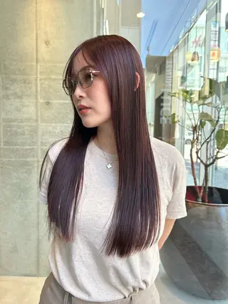 ロング カラー AKO .のヘアスタイル
