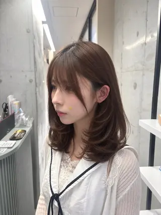 ミディアム 為谷莉世/ハイトーン /大宮のヘアスタイル