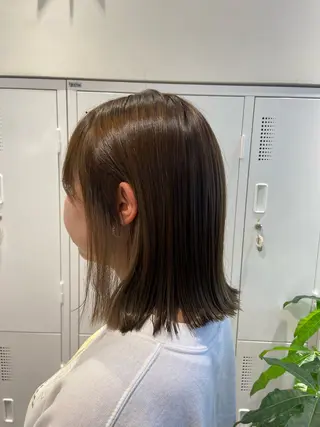 ショート カラー 松下 茉紀👱🏻♀️のヘアスタイル
